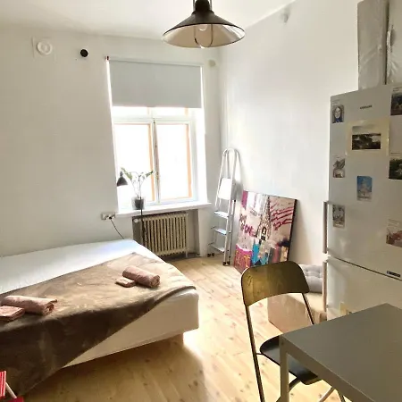 Bohemian Studio In Etu-Toeoeloe * 赫尔辛基